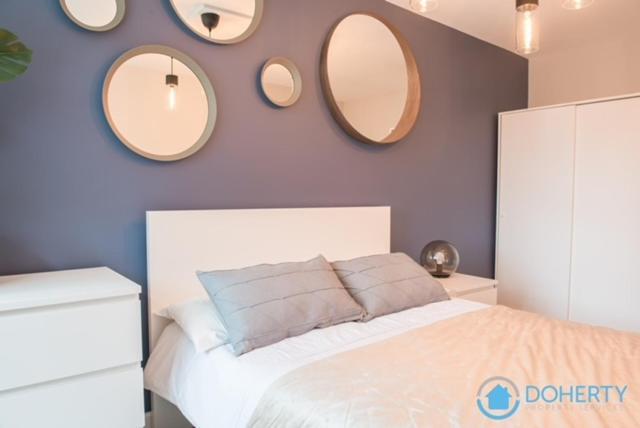 Finchley Contemporary 2 Bed Apartment + Parking Hendon Dış mekan fotoğraf