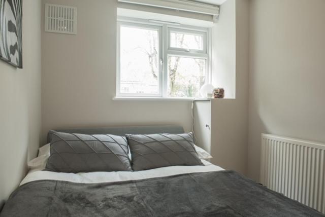 Finchley Contemporary 2 Bed Apartment + Parking Hendon Dış mekan fotoğraf